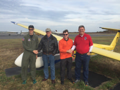 group photo of glider pilots